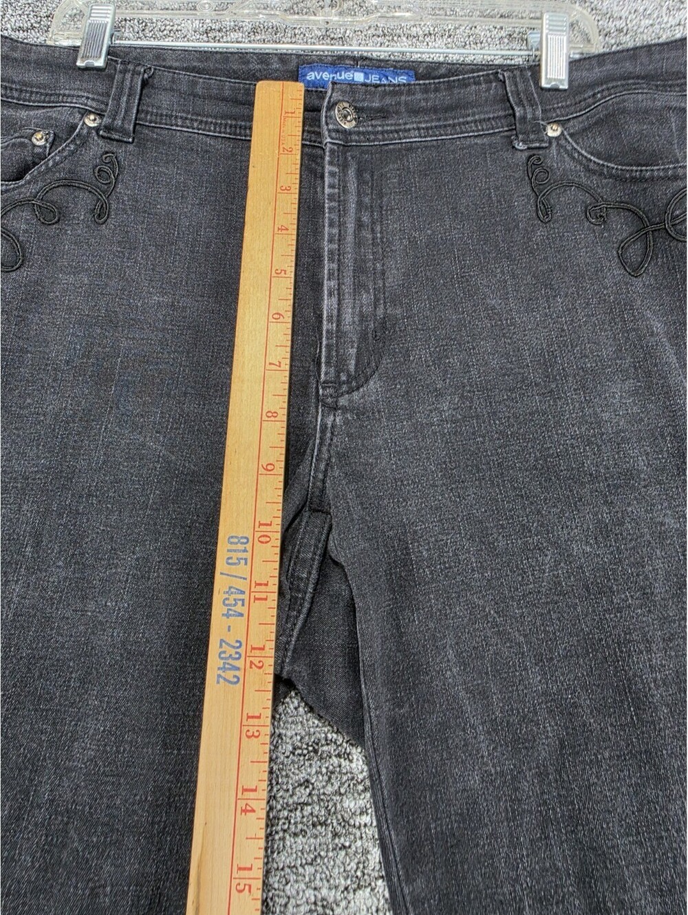 Avenue Jeans Women Plus Capri Black Dark Wash Embroidered Stretch 5-Pocket - Picture 7 of 15